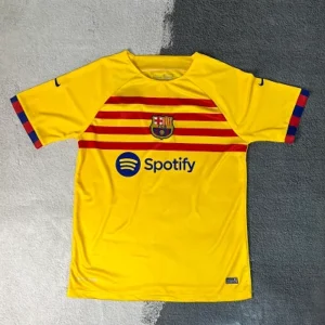 لباس چهارم بارسلونا 2023 هواداری