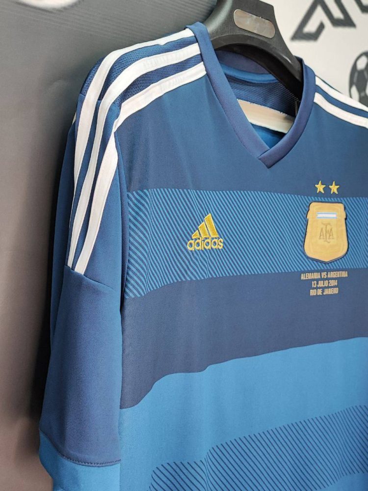 لباس دوم آرژانتین جام جهانی 2014