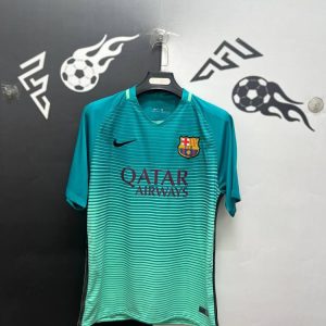 لباس سوم بارسلونا 2016-2017